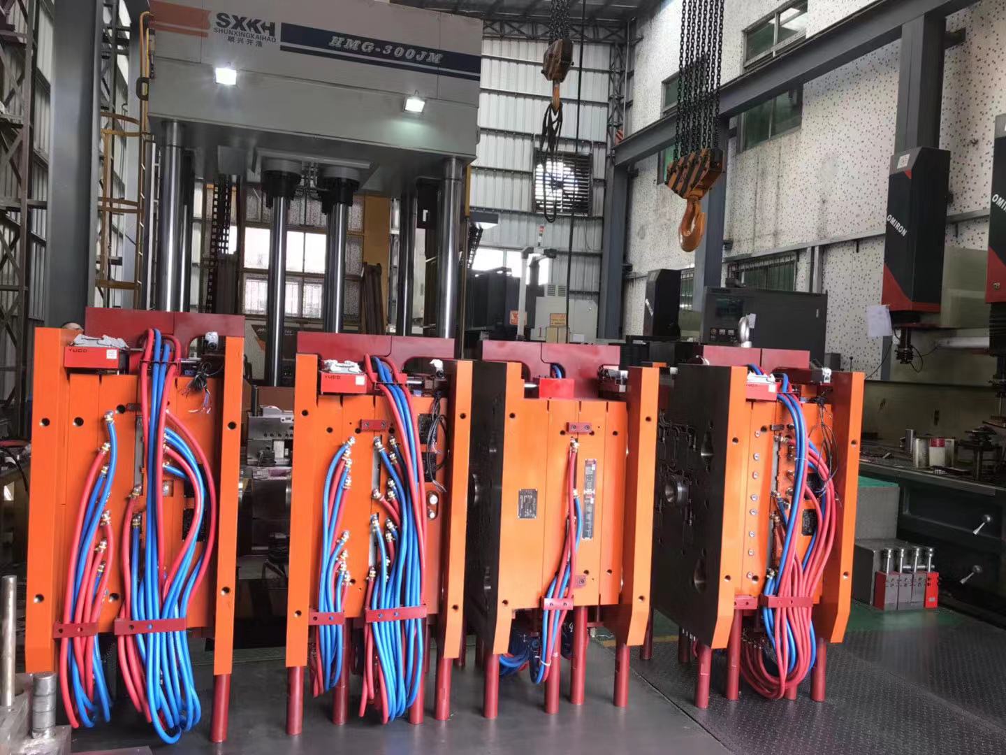 Hot-Runner Flow Control For Thermal Gates